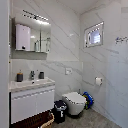 Julija Apartment