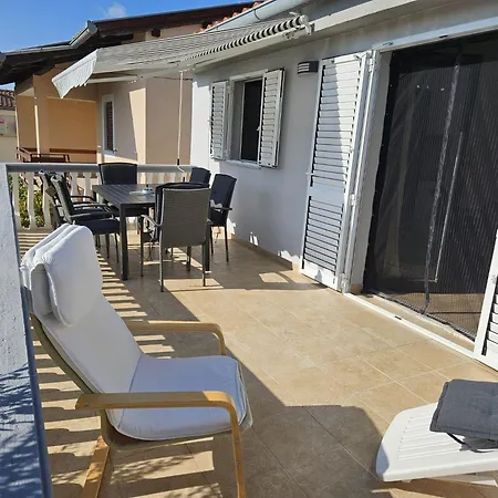 Julija Apartment