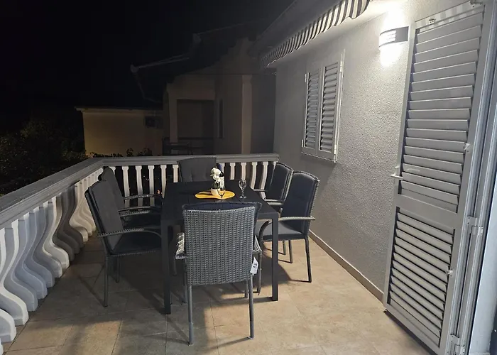 Appartement Julija Pirovac